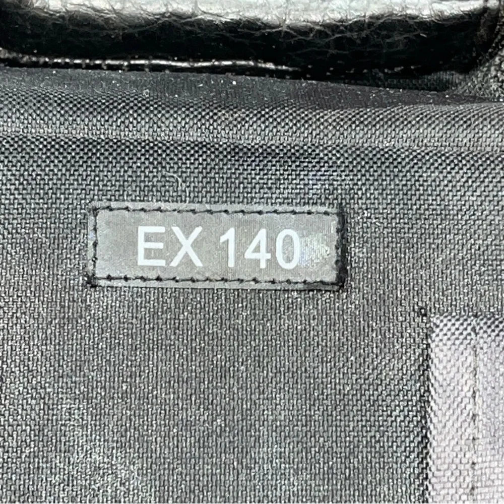 Lowepro EX 140 Black nylon Canvas Camera Soft Bag Shoulder Strap carry case 8x7”